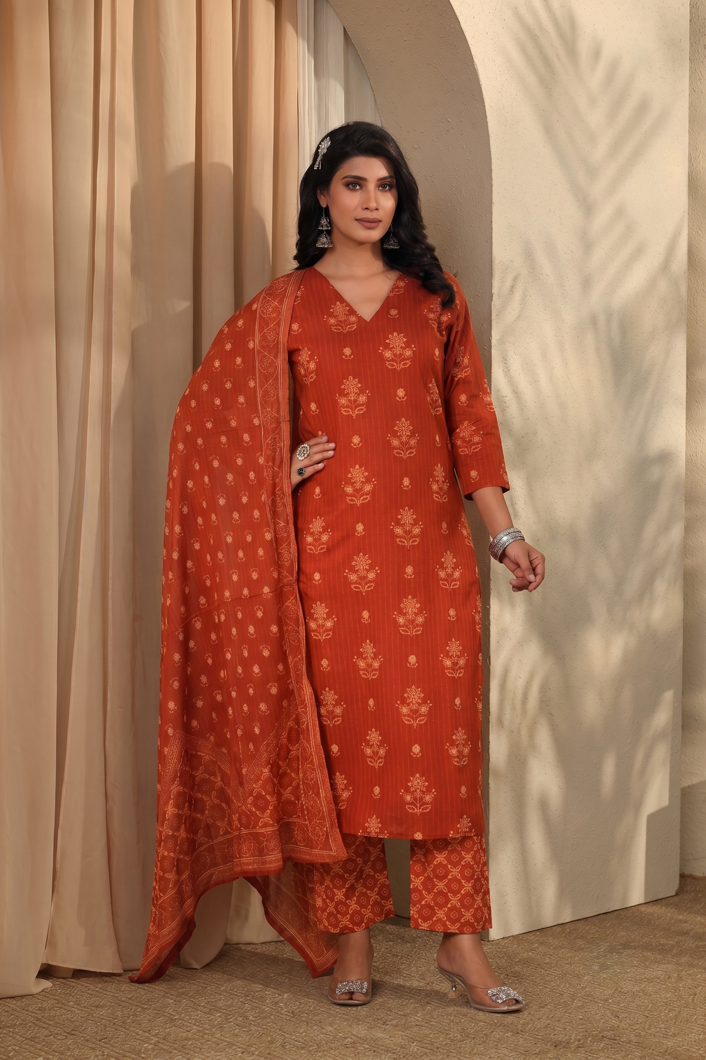 Inaaya Kurti, Pant & Dupatta