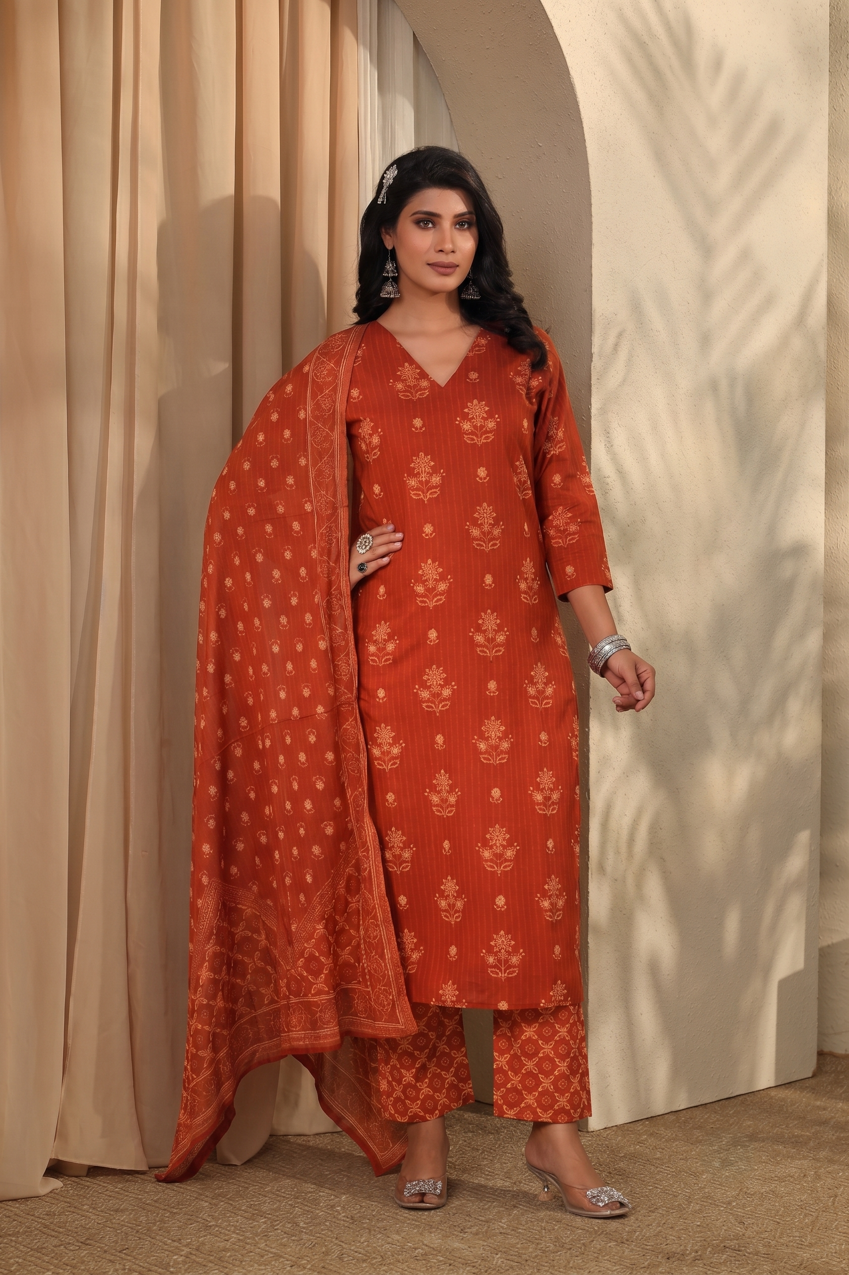 Inaaya Kurti, Pant & Dupatta