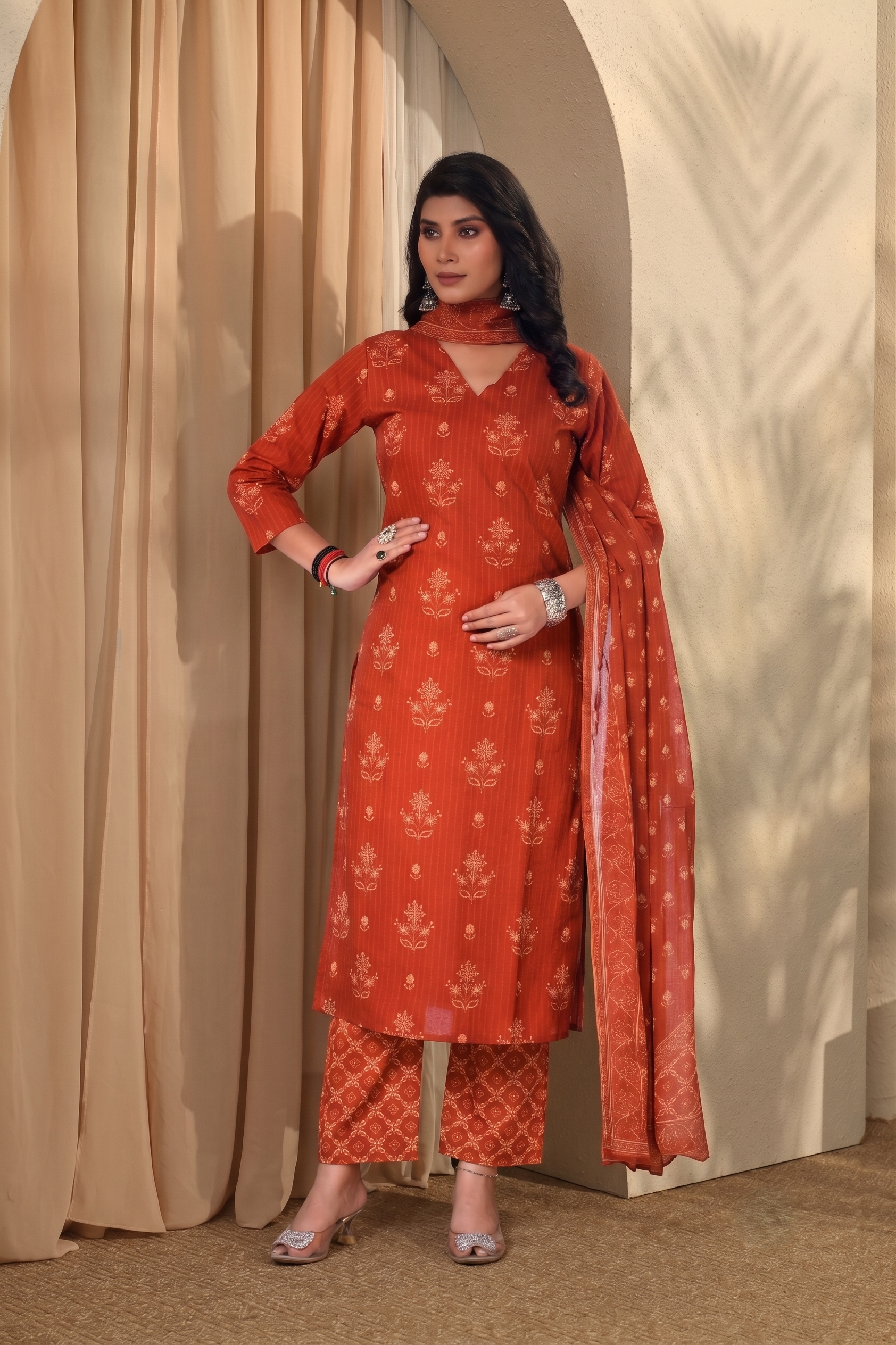Inaaya Kurti, Pant & Dupatta
