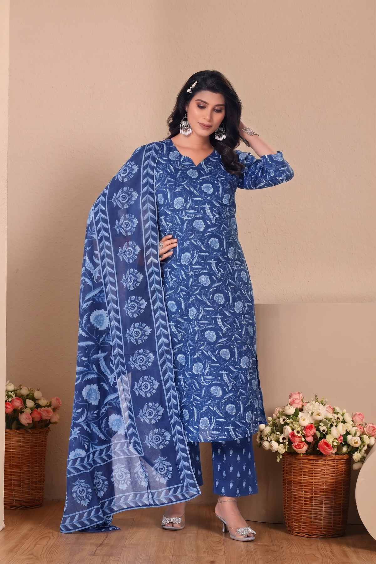 Vanya Kurti, Pant & Dupatta