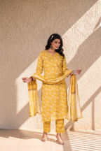 Zehra Kurti, Pant & Dupatta