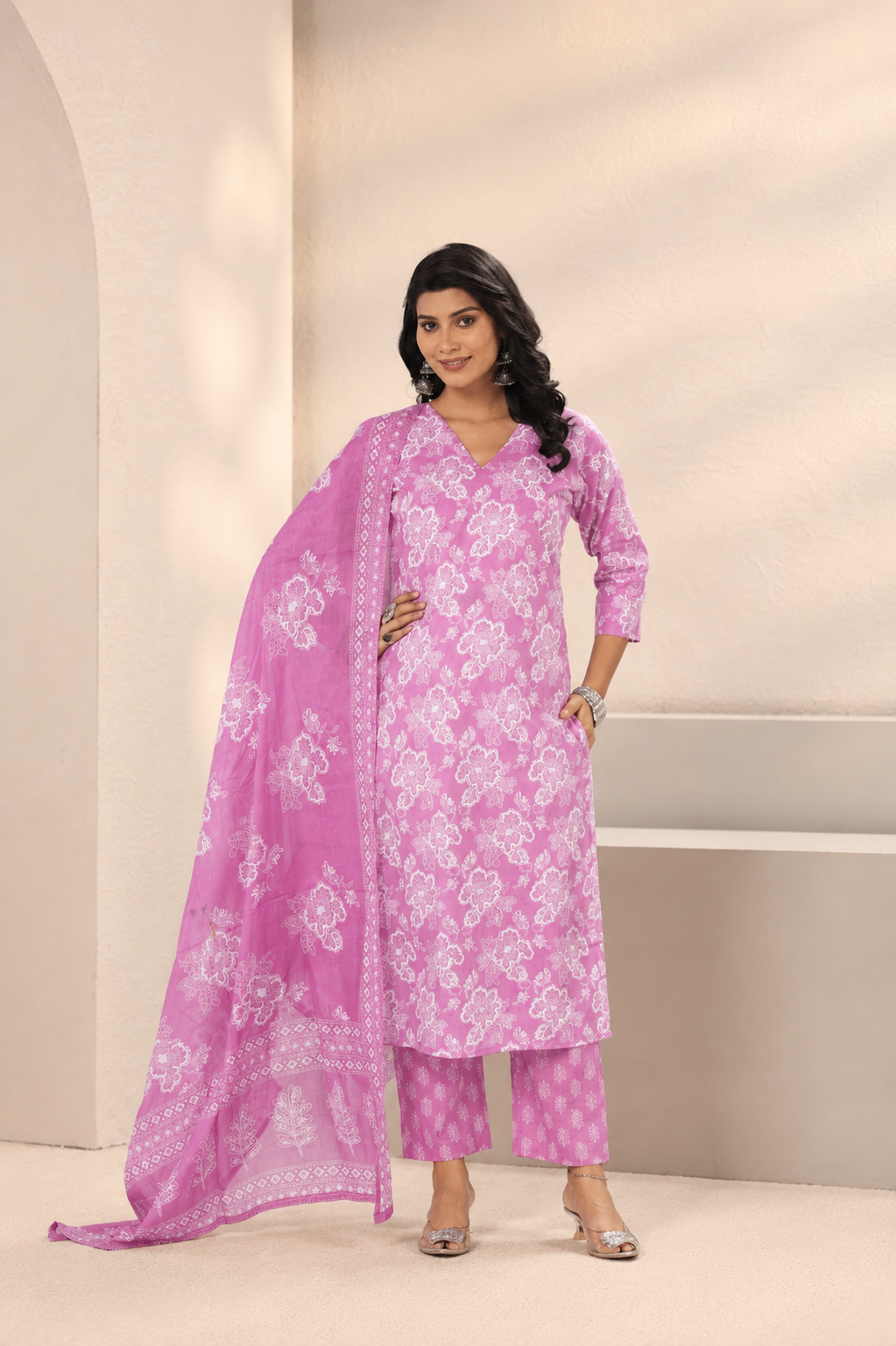 Sara Kurti, Pant & Dupatta